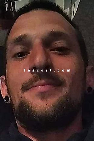 Akslave - Escort boy Carcassonne