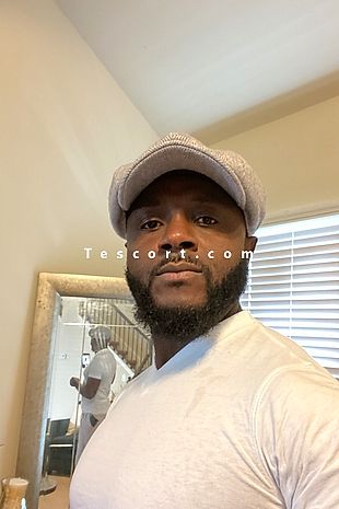 Paollant - Escort boy Melun