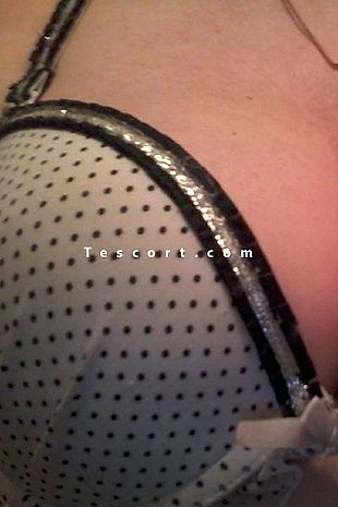 Mylene - Girl escort Paris