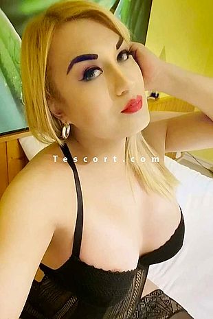 NICOL TRANSEXUAL - Escort girl Paris