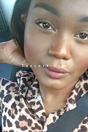 Margaux - Escort Girls Paris