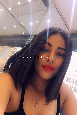 Imen - Escort Girls Marseille