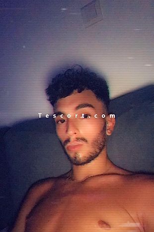 Tahar - Escort Males Lyon