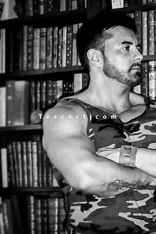 Tonyculturiste - Escort boy Paris