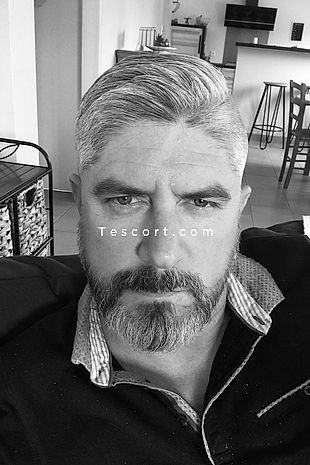 Jull44 - Escort boy Nantes