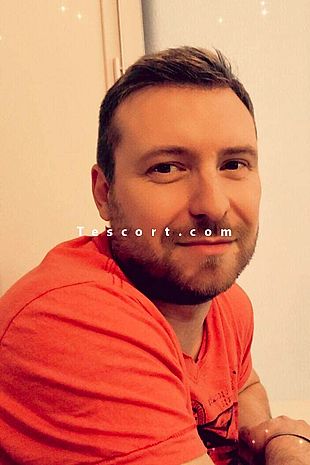 Chris - Escort boy Béziers