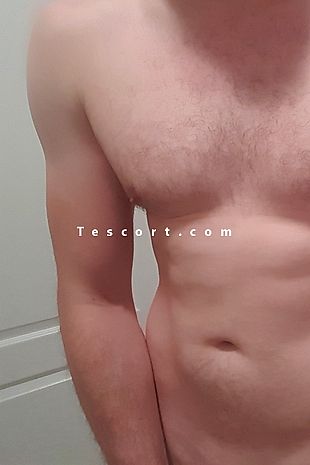 Lobu - Escort boy Lyon