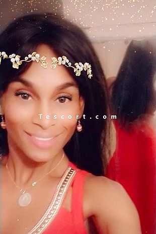 Assiadelaclose - Escort Trans Paris