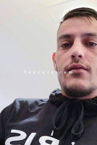 Adil74 - Escort boy Annemasse