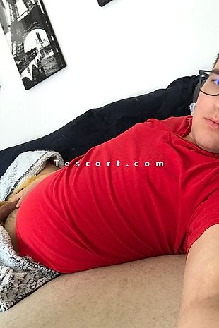 Benj35700 - Escort boy Rennes
