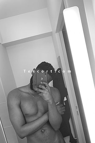 Ilien 972 - Escort boy Paris