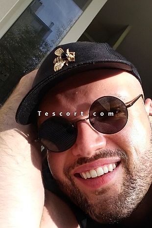 Macarons31 - Male escorts Toulouse