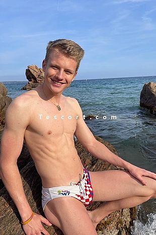 Blondie Boy - Escort boy Monaco