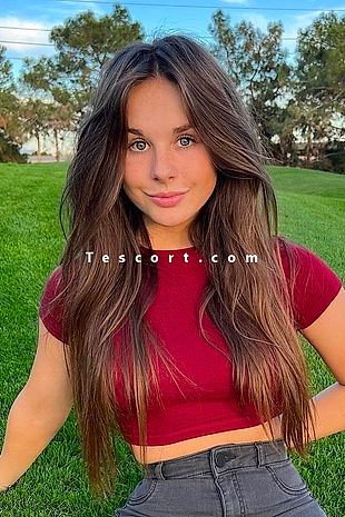 PAULI - Escort girl Paris