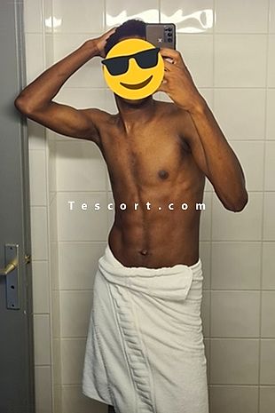 Praia75 - Escort boy Angers