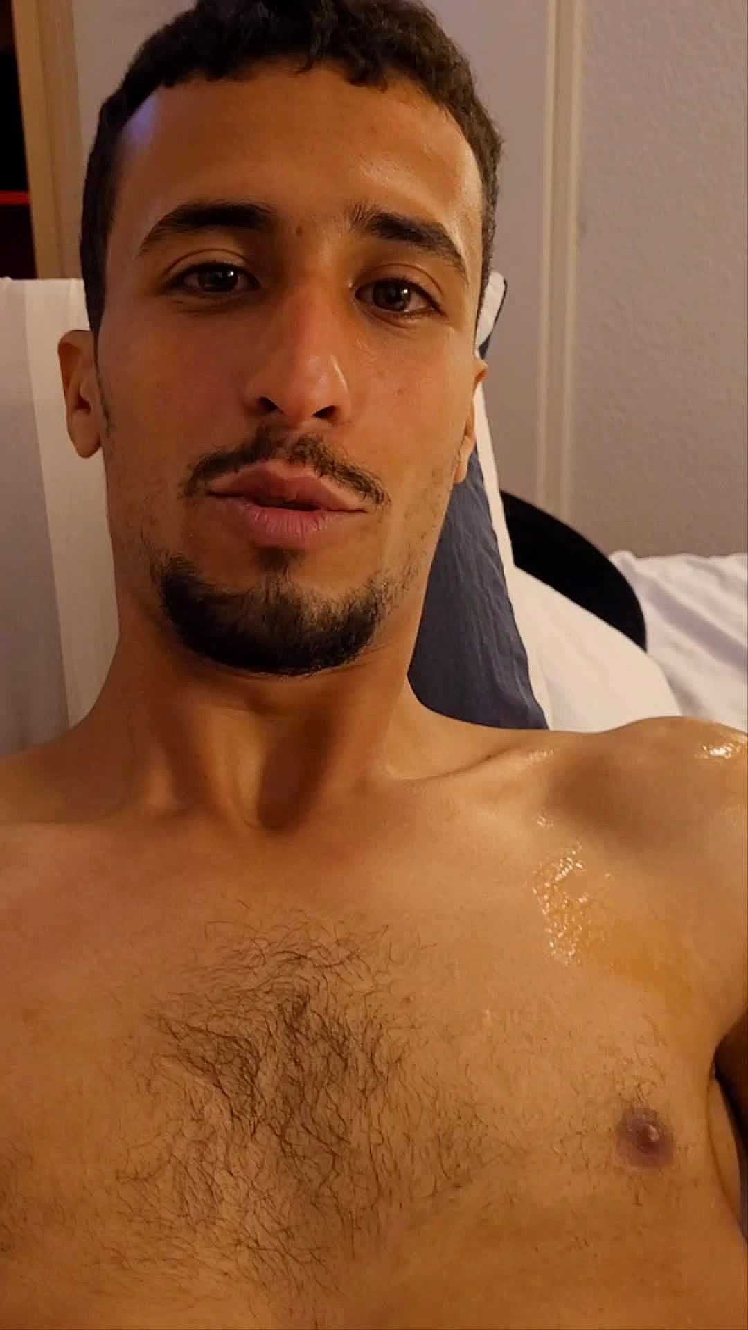 SalihTurkishBoy Vidéo Arrière-plan