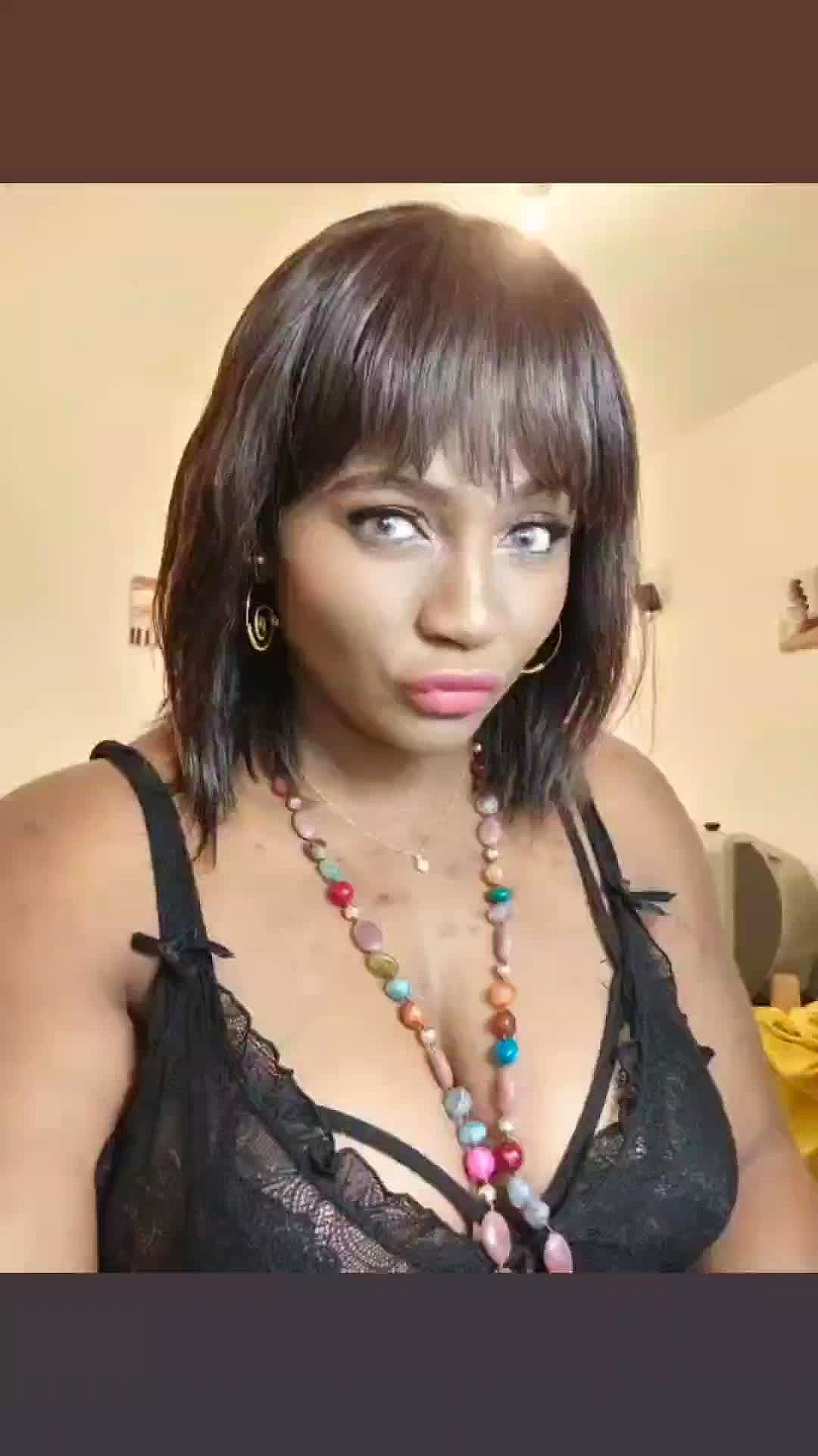 Skyleur Video Background