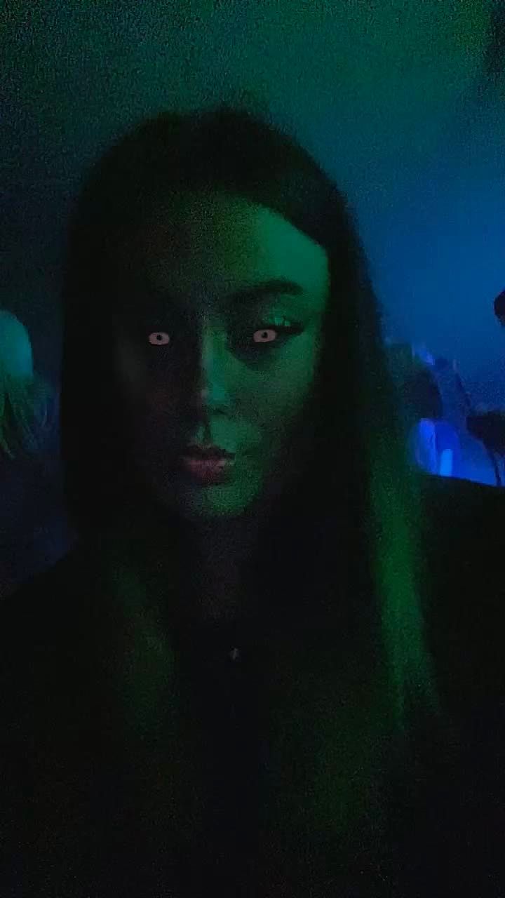 Liloubdx33 Vidéo Arrière-plan