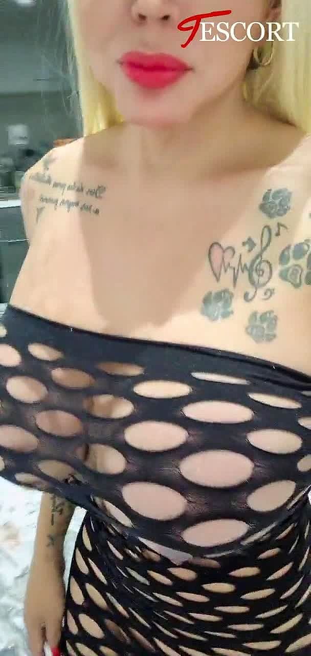 DaviniaPorStar Video Background