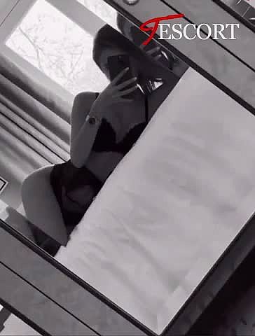 Amour Video Background