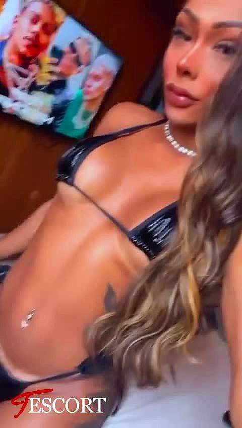 YANNA TRANS BRESIL Vidéo Arrière-plan