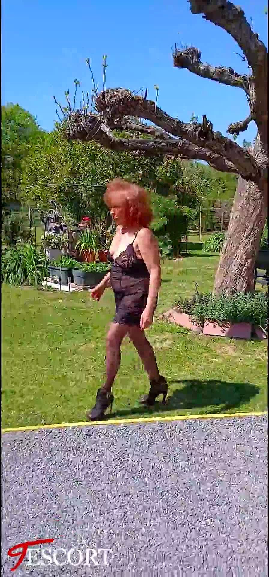 Pauline de Paray le Monial. Vidéo Arrière-plan