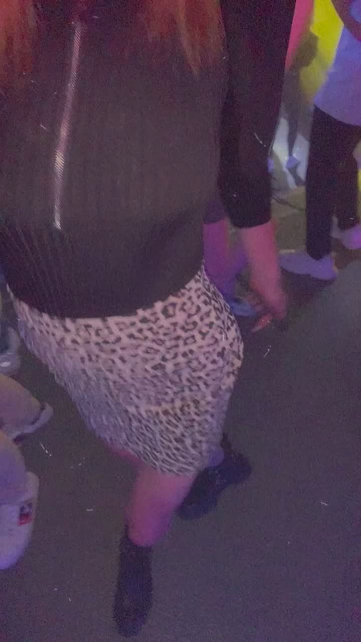 AlexandraTrav80 Vidéo Arrière-plan