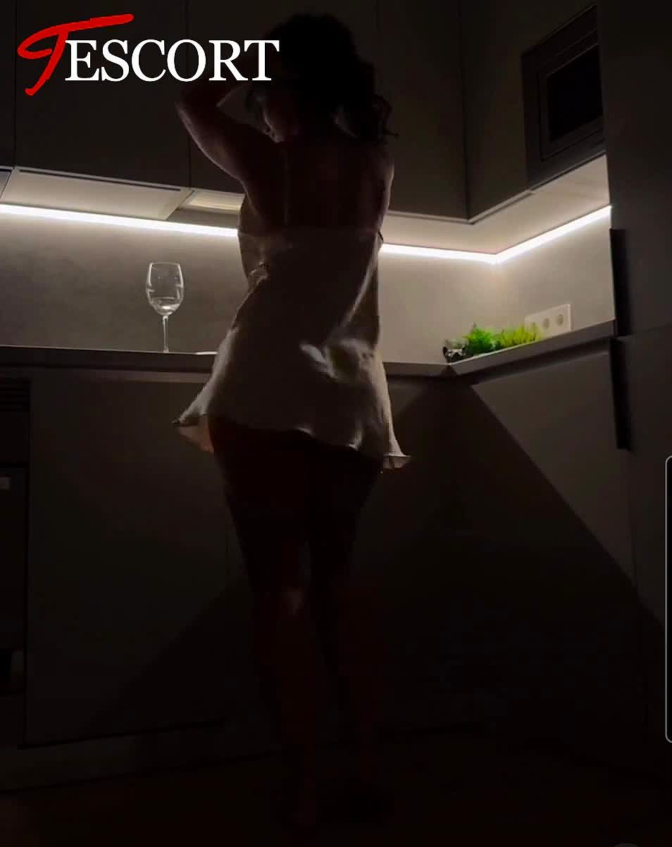 MASSAGE EROTIQUE Video Background