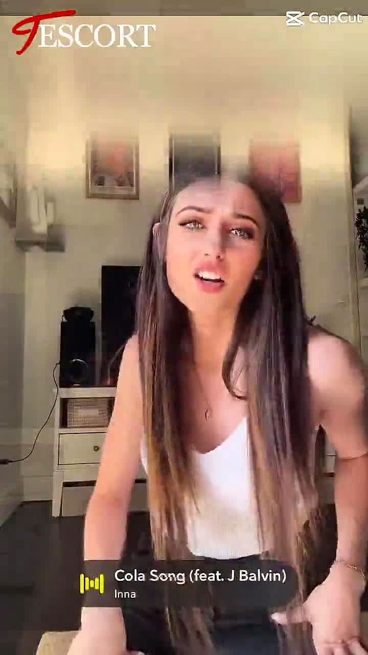 ❤‍🔥 ELLA-D'OR ❤‍🔥 Vidéo Arrière-plan