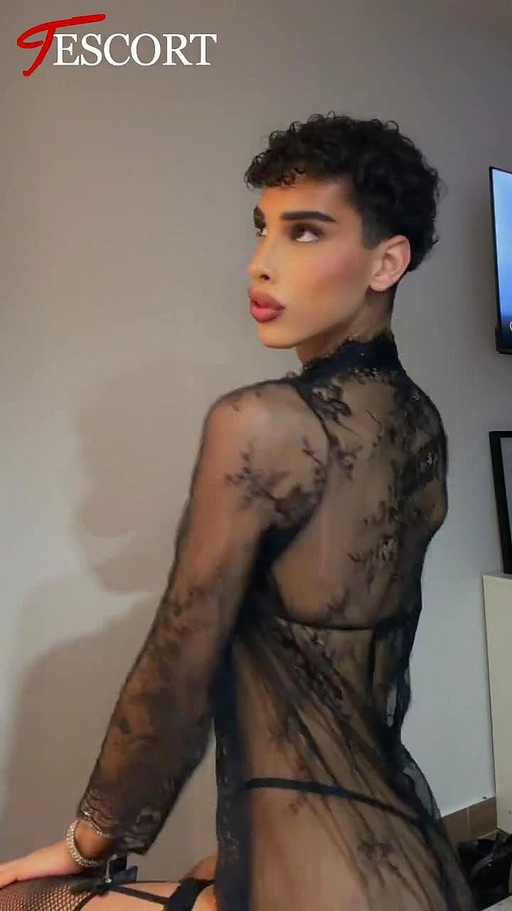 ZAHIA HOT Vidéo Arrière-plan