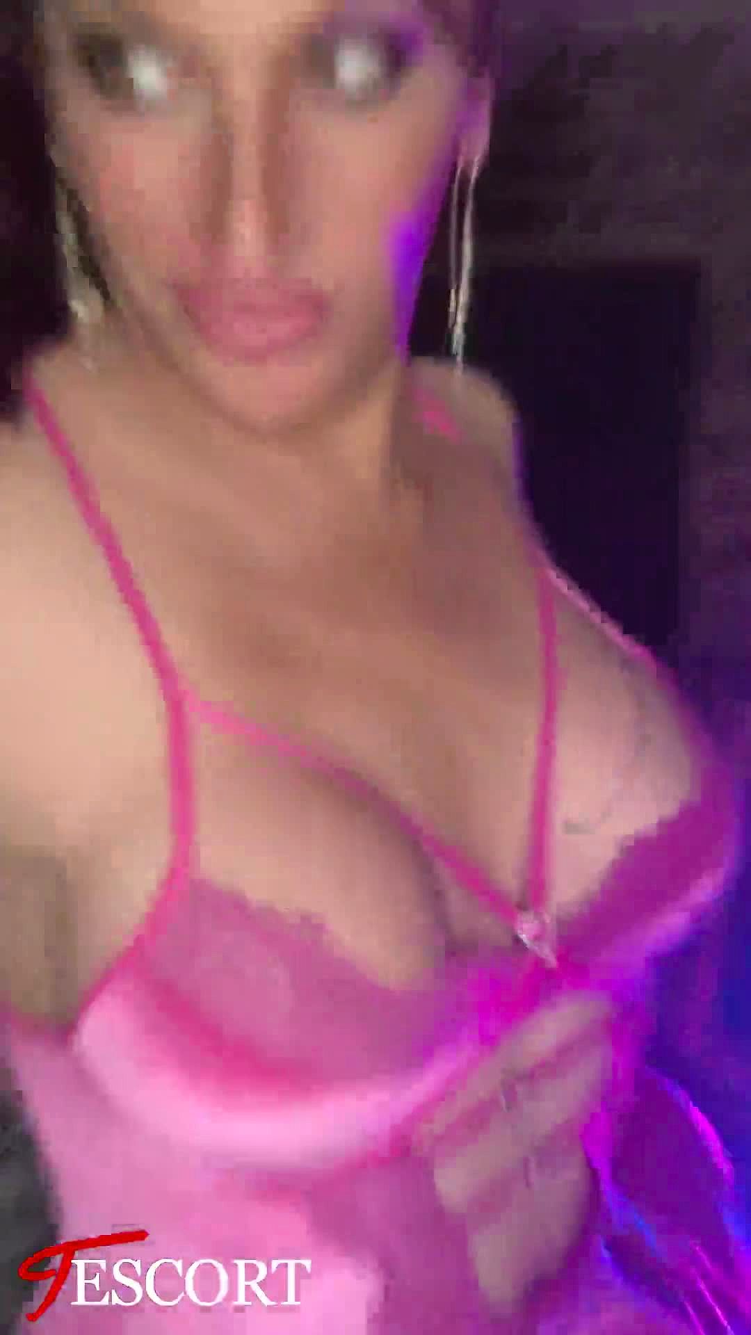 LaVelours66 Vidéo Arrière-plan