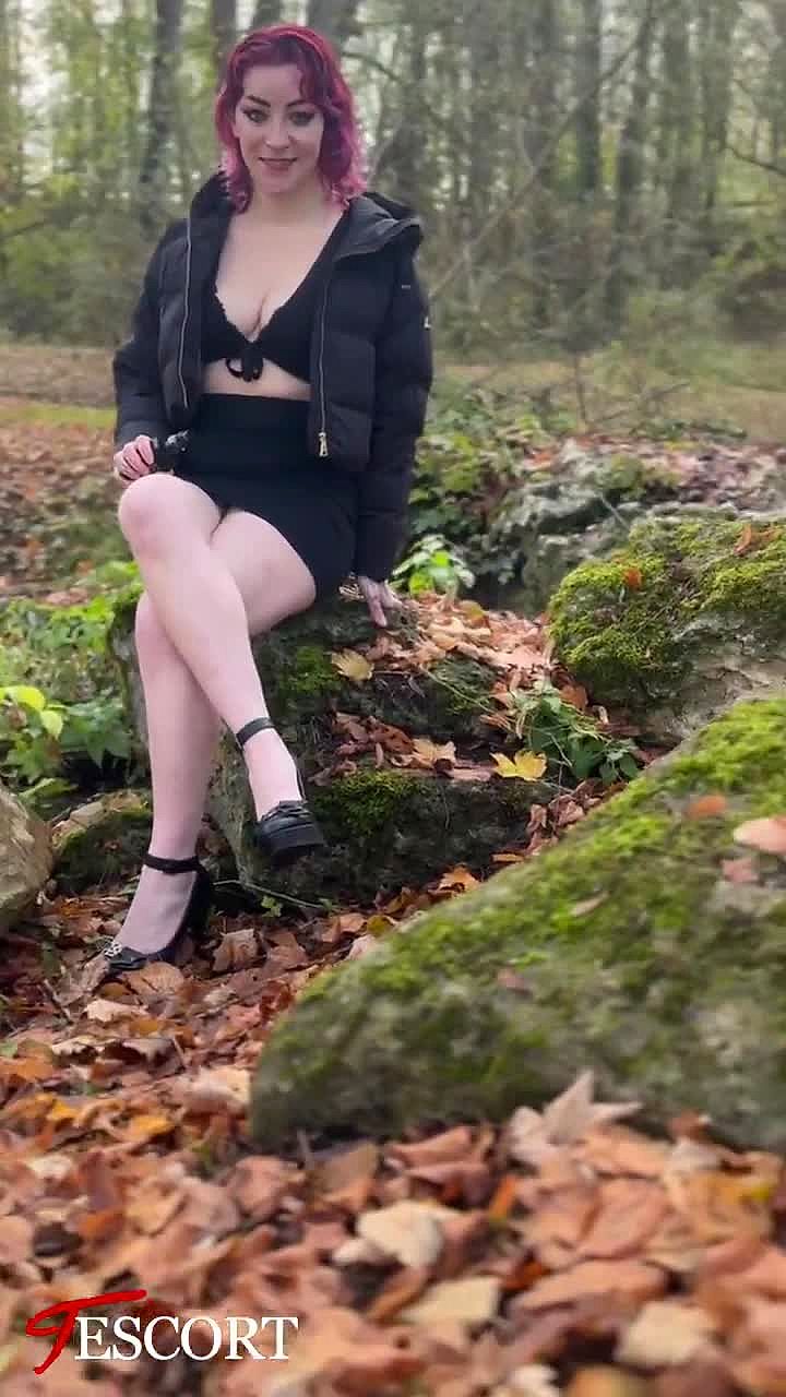 Ruby Rossini Video Background