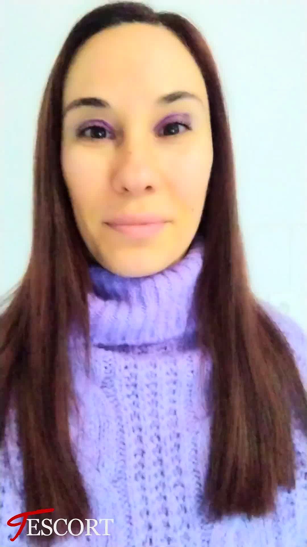 Phoebesexy Video Background