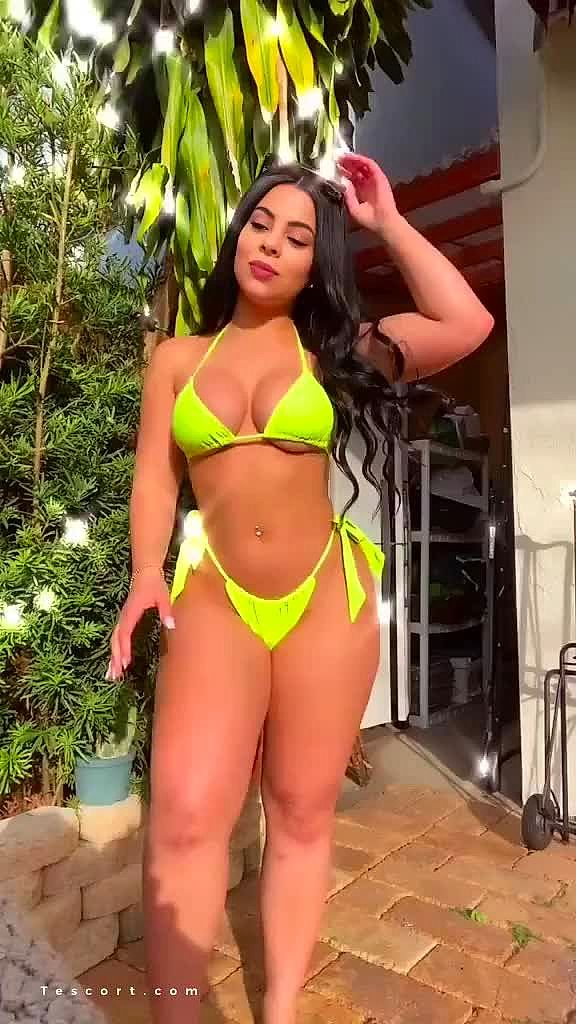 Viviane belle femme Bresilienne Vidéo Arrière-plan