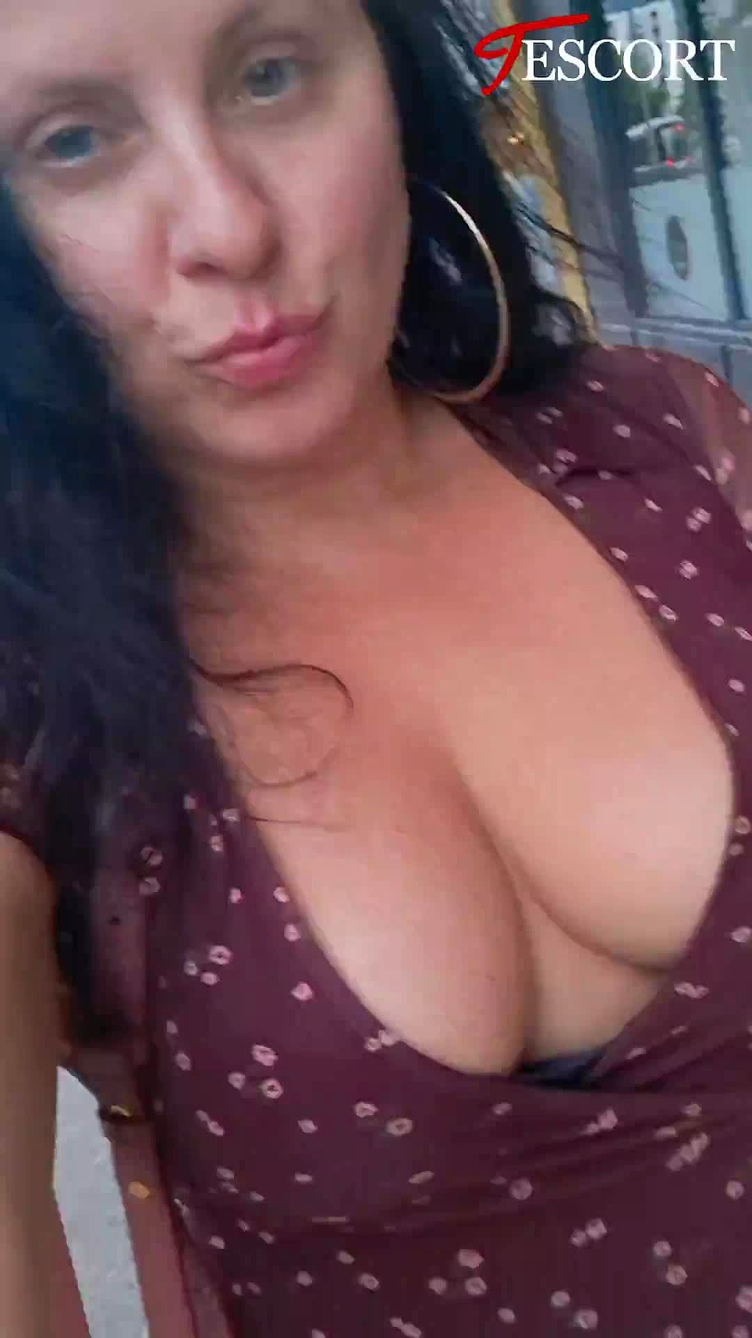 Tania Vidéo Arrière-plan