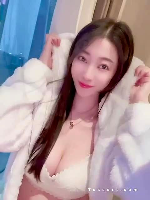 miyoki Video Background