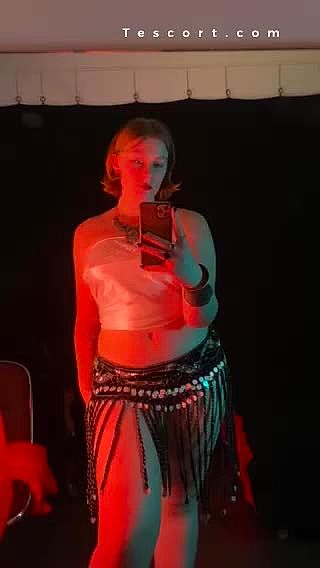 Domina Divine Vidéo Arrière-plan