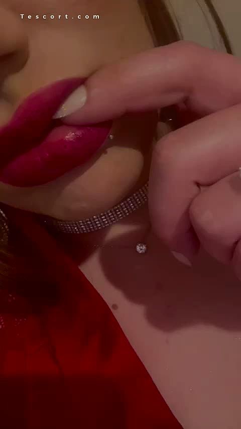 LynaFrench06 Vidéo Arrière-plan