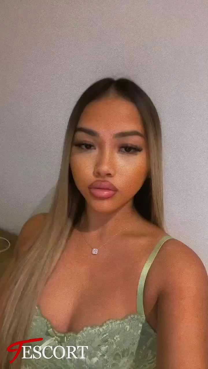 Sali_2025 Video Background