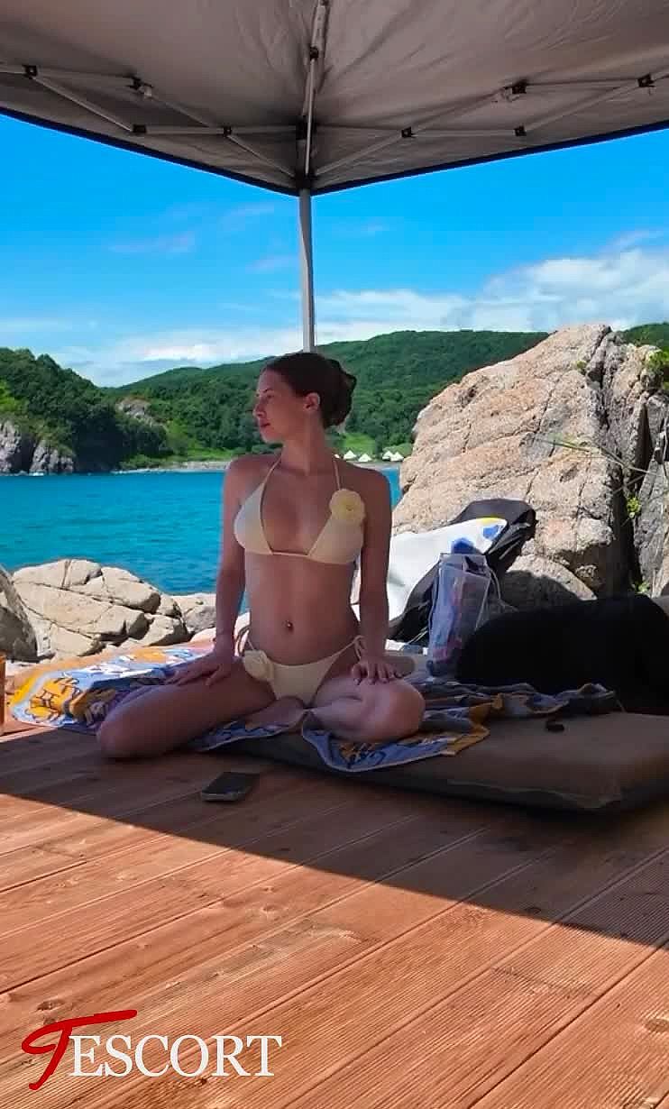 Alisa GFE Vidéo Arrière-plan