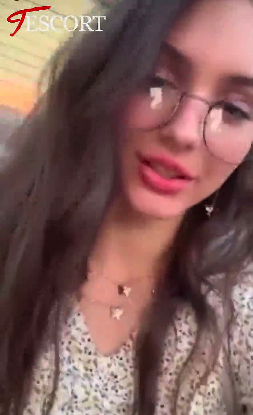 VERA PLAYMATE duo Video Background