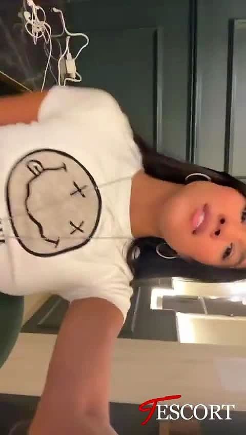 Larissa Vidéo Arrière-plan