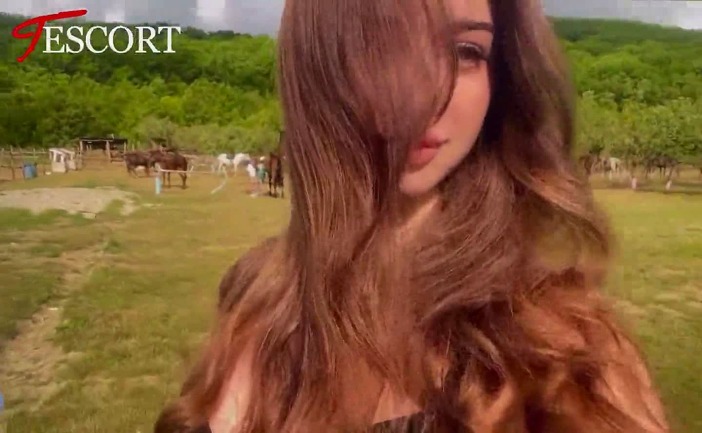 Kira Vidéo Arrière-plan