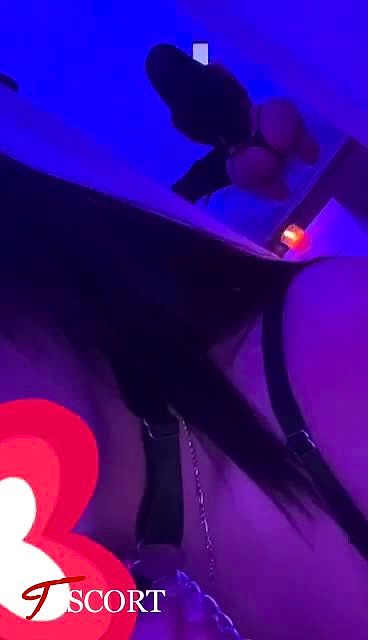 Luna Video Background