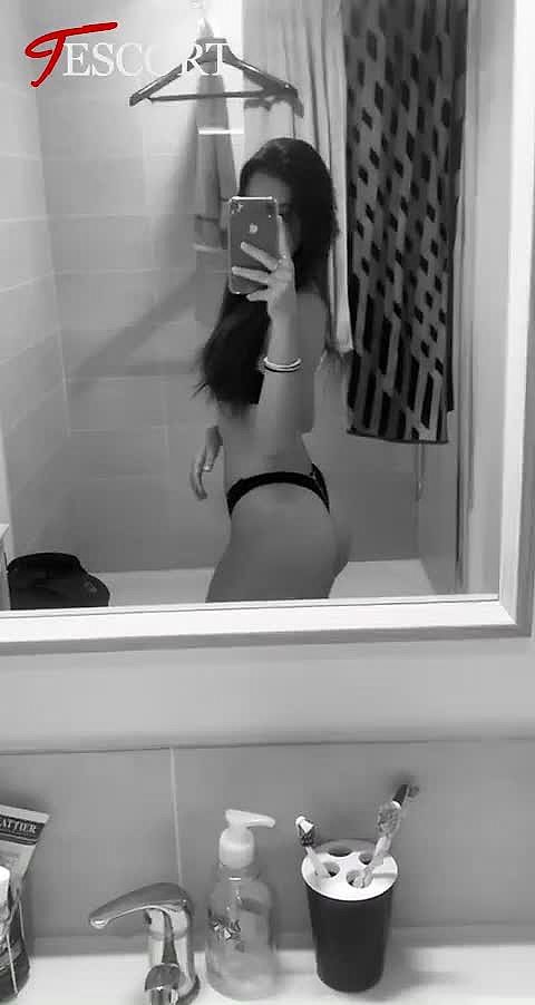 lina.gmz Vidéo Arrière-plan