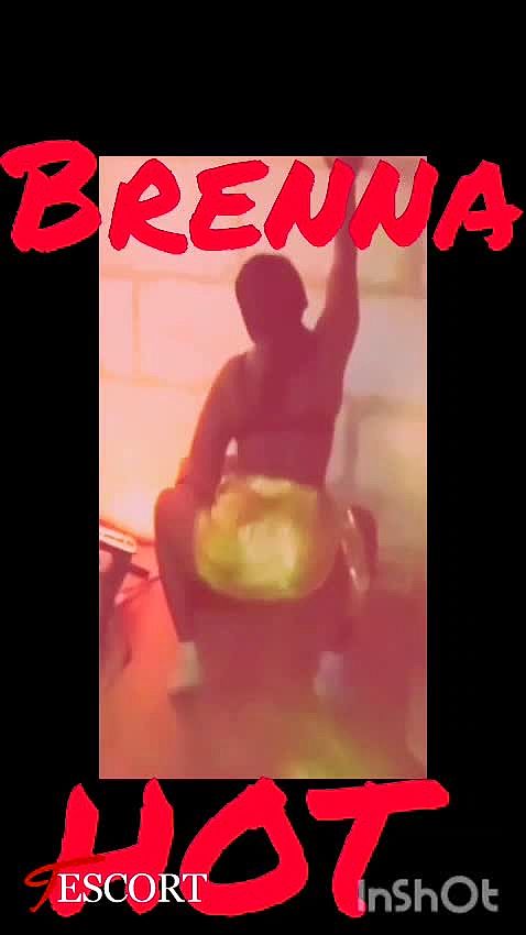 XO la Brenna Video Background