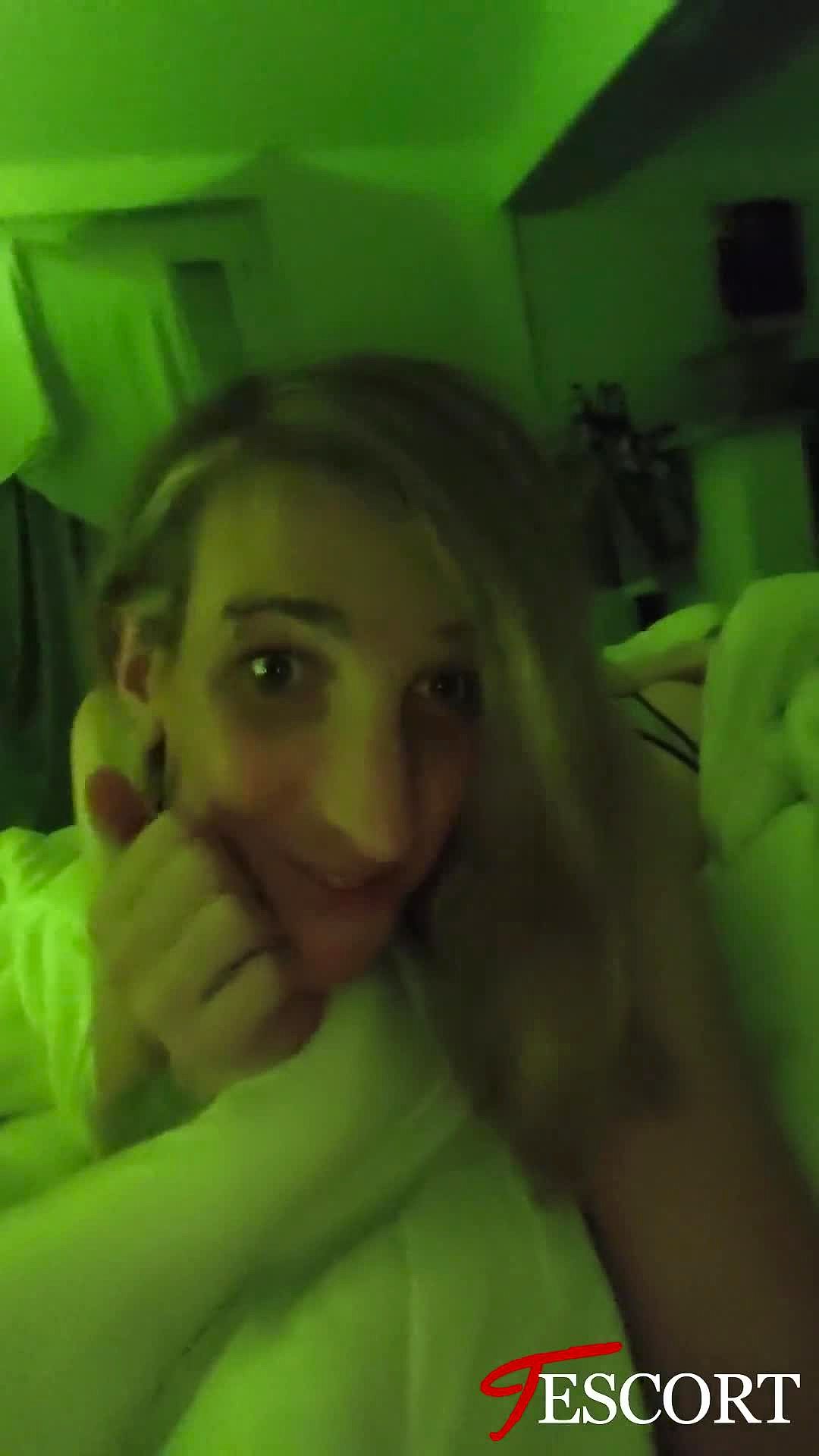 Alita Manon-Alicia Video Background