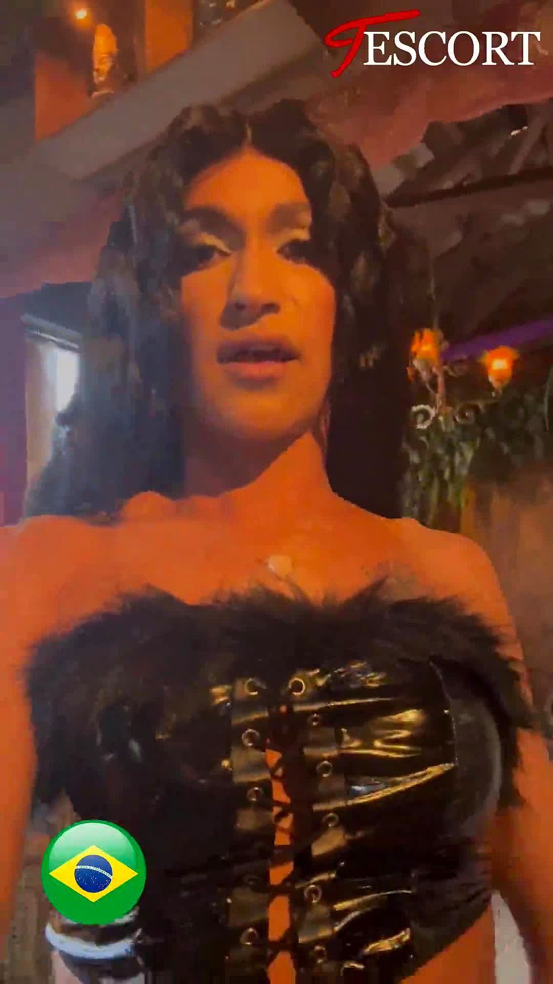 ANDRESSA STRADA Vidéo Arrière-plan