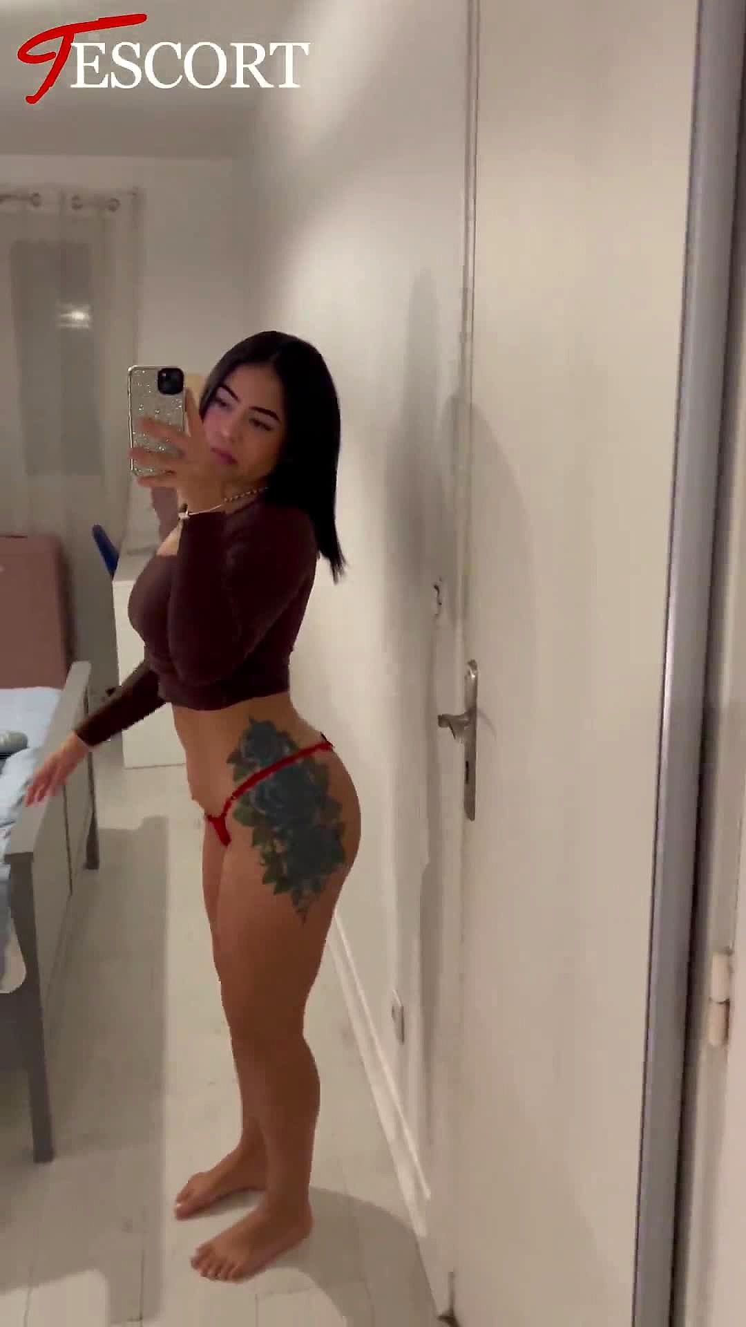 Mell PSE Video Background