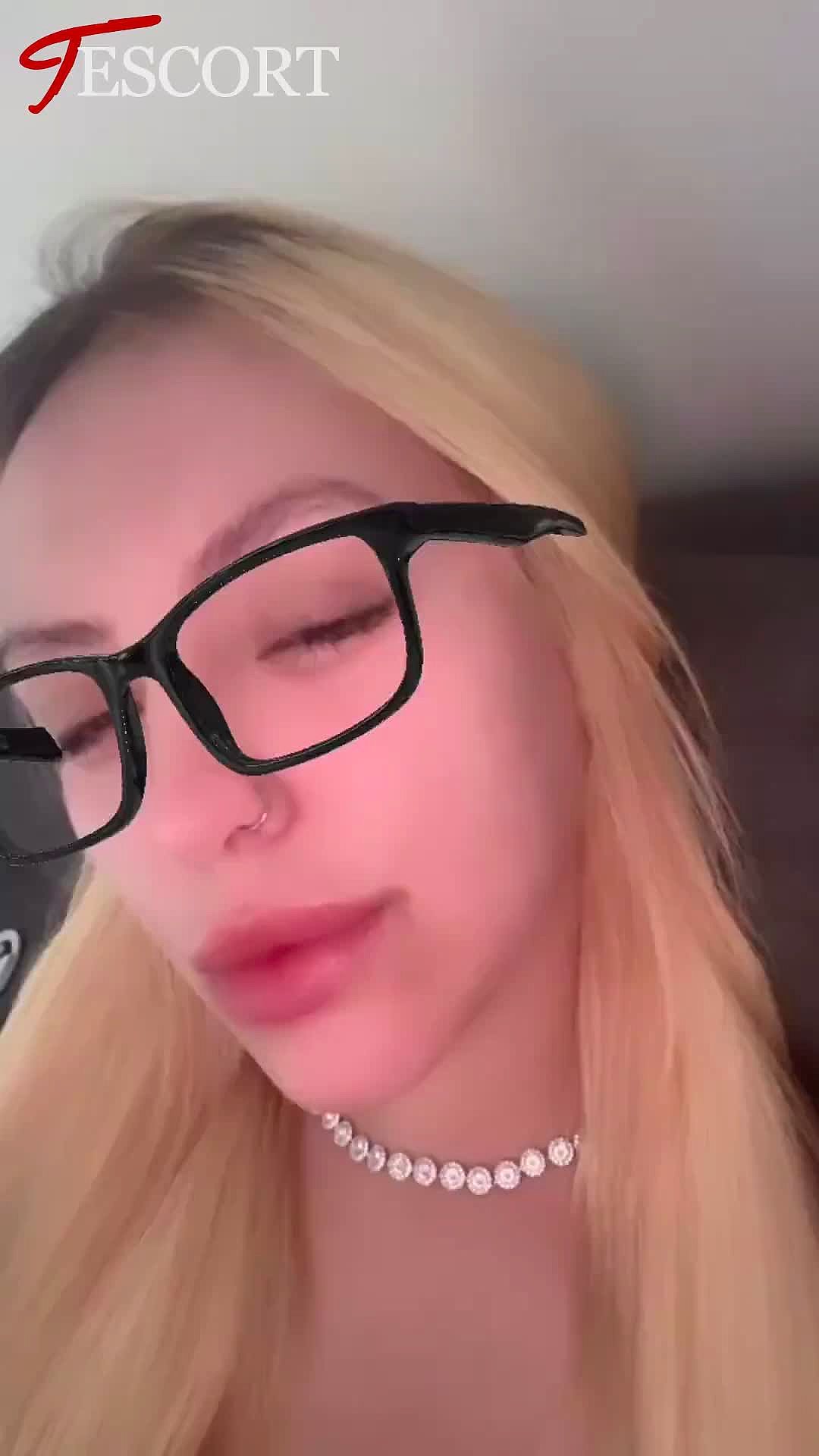 Julia Vidéo Arrière-plan